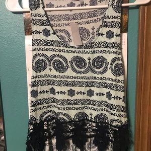 Blue pattern crop top